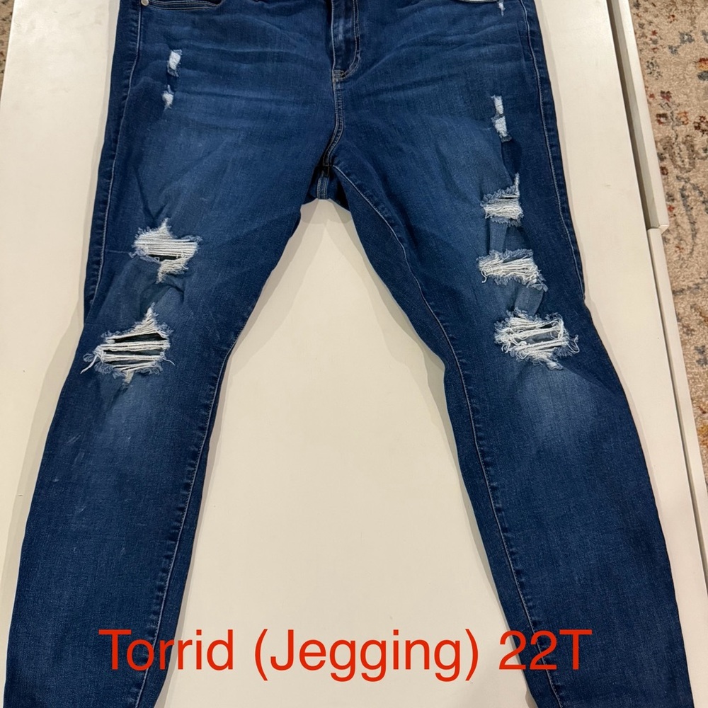 Torrid Dark Blue Ripped Jeggings